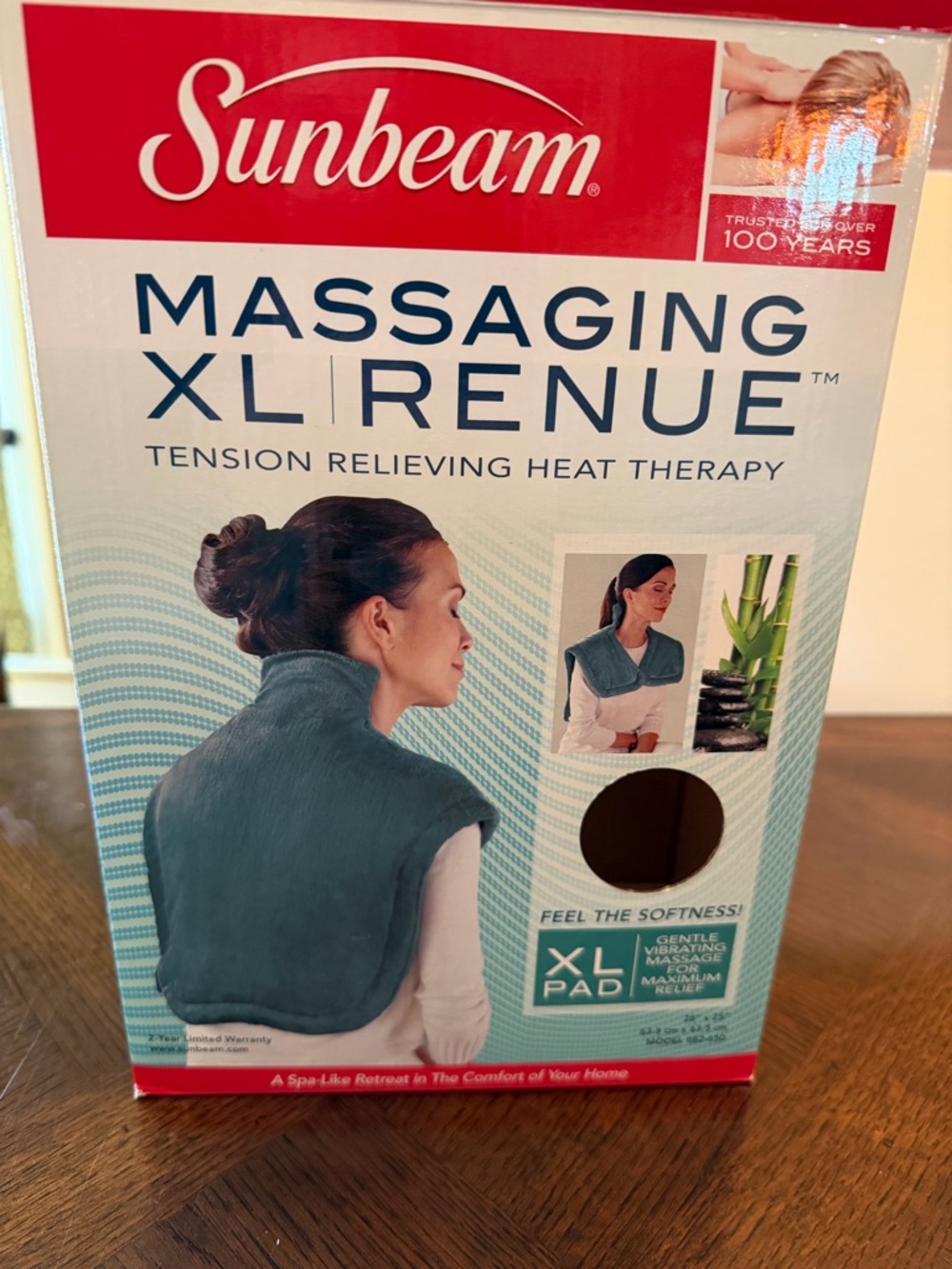 Sunbeam Massaging Renue XL Heating pad with vibrating massage for tension relief